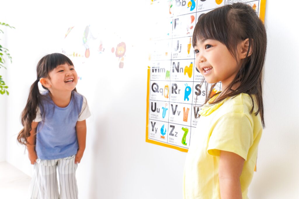 「英語を学ぶ」から「英語で遊ぶ」へ：英会話スクール ルフレが提案する鎌倉・川崎での新しい教育の形
