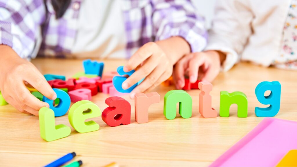 「英語を学ぶ」から「英語で遊ぶ」へ：英会話スクール ルフレが神奈川県鎌倉市・川崎市で提案する次世代の日常会話習得法